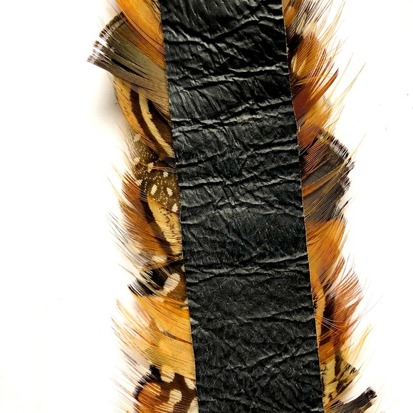 VINTAGE 🖤 Handmade exotic bird feather accessory - Picture 4 of 4